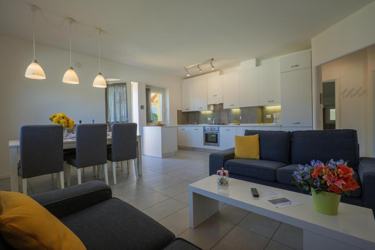 Residence Girasole Casa Gialla คอลีโก ภายนอก รูปภาพ