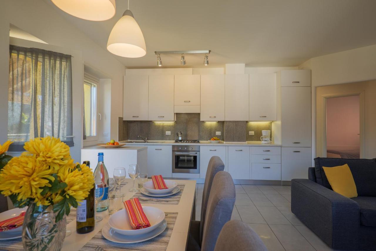 Residence Girasole Casa Gialla คอลีโก ภายนอก รูปภาพ